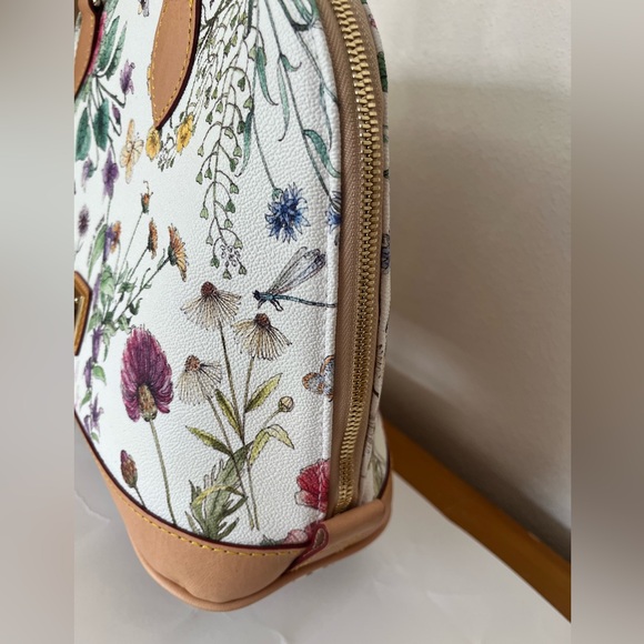 Dooney & Bourke Botanical Floral Satchel NWOT - Picture 2 of 8